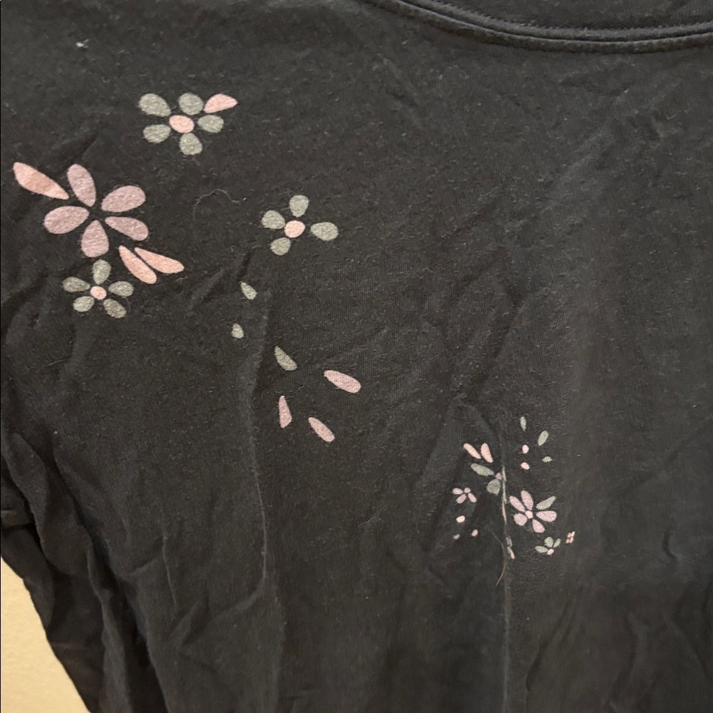 Splendid Black Floral Short Sleeve Tee - Picture 4 of 10